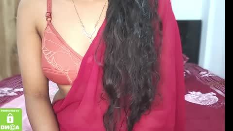 Snapshot of desicoupleshow chatting on December 30, 2024, 5:34 pm Eva and Adam online show from December 30, 2024, 5:34 pm