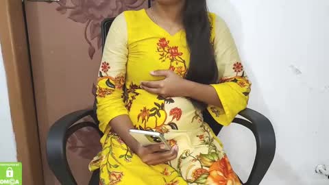 Snapshot of desicoupleshow chatting on February 25, 2025, 12:45 pm Eva and Adam online show from February 25, 2025, 12:45 pm