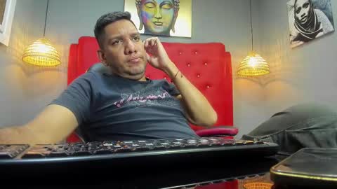 Snapshot of designturbate chatting on March 8, 2025, 8:00 am Designturbate online show from March 8, 2025, 8:00 am