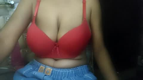 Snapshot of desiprincess35 chatting on June 24, 2026, 5:34 pm desiprincess35 online show from June 24, 2026, 5:34 pm