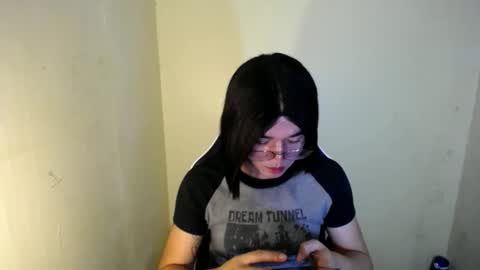 LORINE online show from January 22, 2025, 9:54 pm