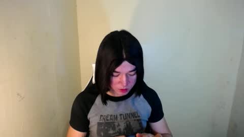 LORINE online show from February 1, 2025, 3:41 am