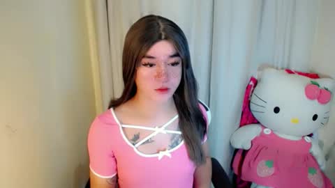 LORINE online show from February 23, 2025, 7:17 pm