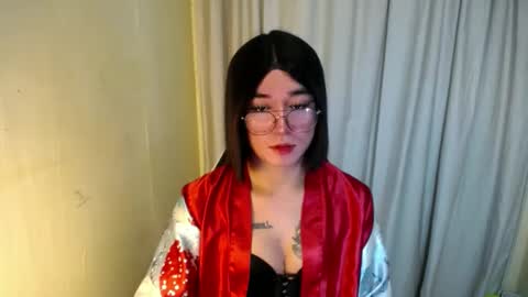 LORINE online show from March 2, 2025, 12:01 pm