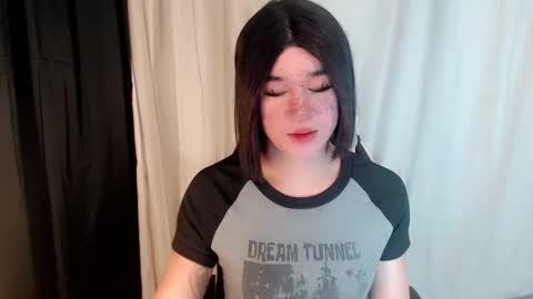 LORINE online show from March 8, 2025, 12:44 am