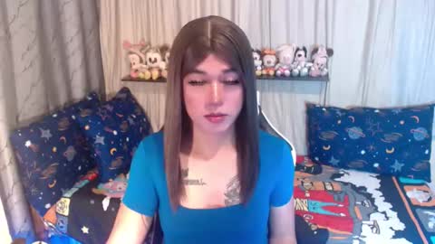 LORINE online show from September 13, 2025, 8:36 am