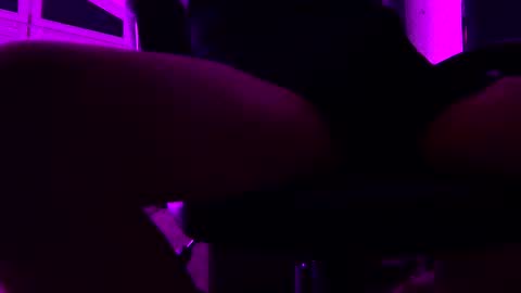 Snapshot of desiredsnack chatting on January 17, 2026, 4:06 am lecram online show from January 17, 2026, 4:06 am