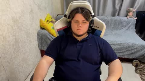 Snapshot of desiredude9 chatting on September 26, 2025, 8:35 pm desiredude9 online show from September 26, 2025, 8:35 pm