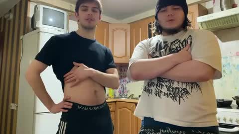 Snapshot of desiredude9 chatting on February 18, 2026, 5:31 pm desiredude9 online show from February 18, 2026, 5:31 pm