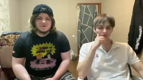 Snapshot of desiredude9 chatting on March 18, 2026, 6:22 pm desiredude9 online show from March 18, 2026, 6:22 pm