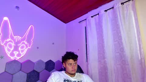 Snapshot of desireduo_tgn chatting on January 18, 2025, 6:21 pm TORI AND MR. BEAR online show from January 18, 2025, 6:21 pm