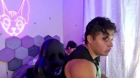 Snapshot of desireduo_tgn chatting on February 9, 2025, 6:37 pm TORI AND MR. BEAR online show from February 9, 2025, 6:37 pm