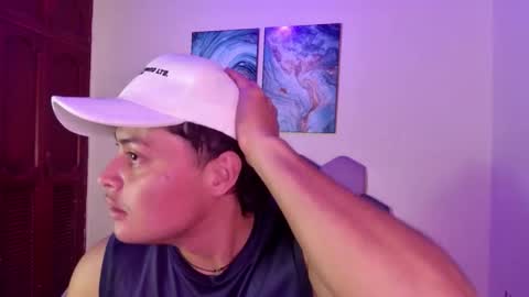 Snapshot of desireduo_tgn chatting on October 6, 2025, 11:40 am TORI AND MR. BEAR online show from October 6, 2025, 11:40 am