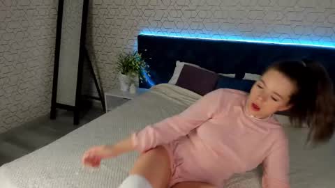 Snapshot of desiree_doll chatting on February 12, 2026, 1:22 am Gill online show from February 12, 2026, 1:22 am