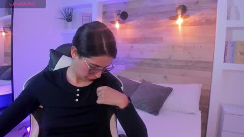 Snapshot of desireee_ chatting on February 21, 2026, 12:28 pm desire online show from February 21, 2026, 12:28 pm