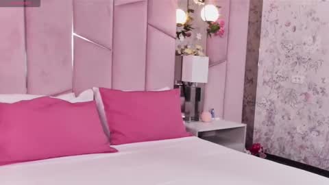 Desiree online show from September 24, 2025, 4:05 am