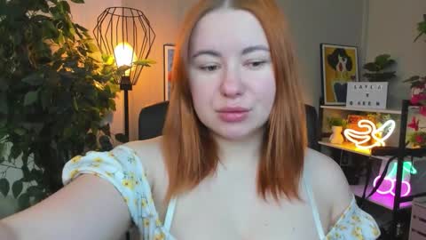 LAYLA online show from February 9, 2026, 7:23 am