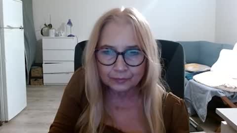 S O F I A online show from February 23, 2025, 2:46 pm