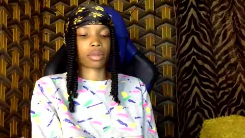 Snapshot of deslimbody90 chatting on February 14, 2026, 1:41 pm Deslimbody online show from February 14, 2026, 1:41 pm