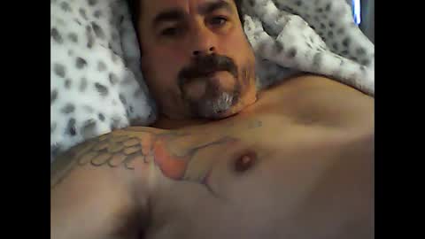 deslongchamps69 online show from February 21, 2025, 1:11 pm