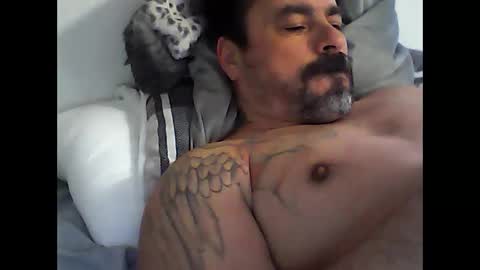 deslongchamps69 online show from March 9, 2025, 11:58 am
