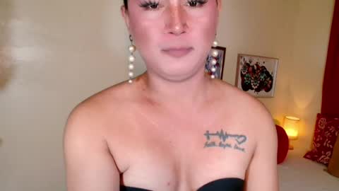 Snapshot of destenierose chatting on July 16, 2026, 2:06 am destenierose online show from July 16, 2026, 2:06 am