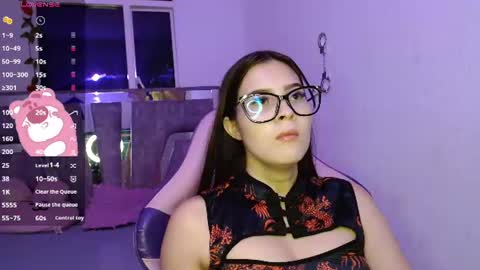destinya_ online show from June 12, 2026, 12:15 pm