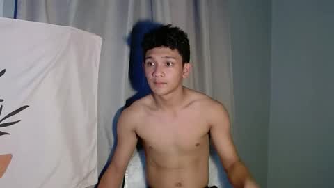Snapshot of destroyer_joshx chatting on October 13, 2025, 7:08 am destroyer_joshx online show from October 13, 2025, 7:08 am
