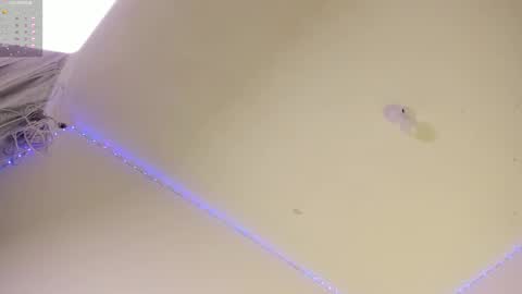 Snapshot of desty_y chatting on October 1, 2025, 12:49 am desty_y online show from October 1, 2025, 12:49 am