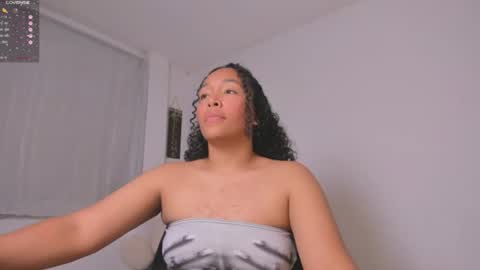 desty_y online show from June 25, 2026, 11:31 pm