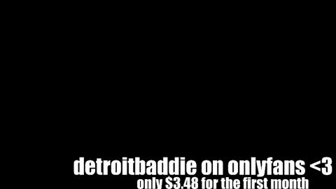 Snapshot of detroitbaddie chatting on March 2, 2025, 3:27 pm detroitbaddie online show from March 2, 2025, 3:27 pm