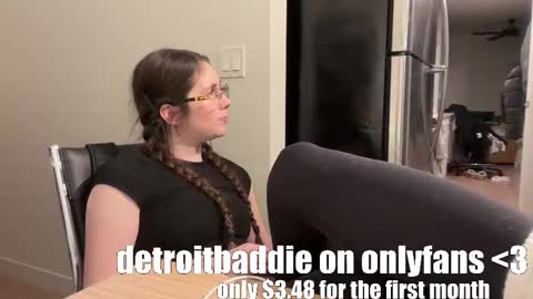 Snapshot of detroitbaddie chatting on March 7, 2025, 2:15 am detroitbaddie online show from March 7, 2025, 2:15 am