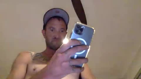 Snapshot of deusemcee92 chatting on April 13, 2026, 1:38 pm deusemcee92 online show from April 13, 2026, 1:38 pm
