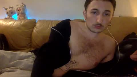 deusexmachine1 online show from February 8, 2026, 10:57 pm