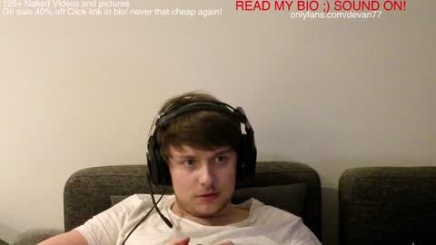 Snapshot of devantheplug chatting on December 29, 2024, 11:07 am Devan online show from December 29, 2024, 11:07 am