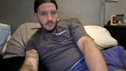 deviantdream online show from June 14, 2026, 4:47 am