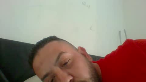 Snapshot of devil_angel66 chatting on April 17, 2026, 5:05 pm devil_angel66 online show from April 17, 2026, 5:05 pm