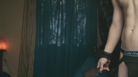 Snapshot of devil_fts chatting on October 20, 2025, 4:46 am Devil online show from October 20, 2025, 4:46 am