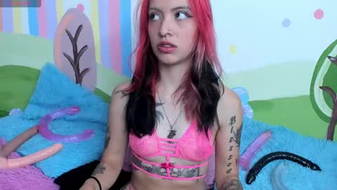 Meghan online show from March 6, 2025, 11:25 am