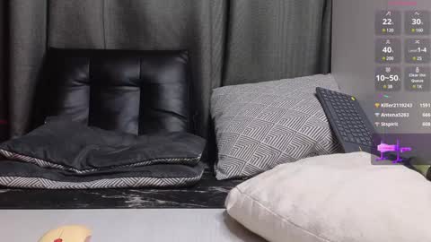 Snapshot of devil_s_bride chatting on February 1, 2025, 3:18 pm devil_s_bride online show from February 1, 2025, 3:18 pm