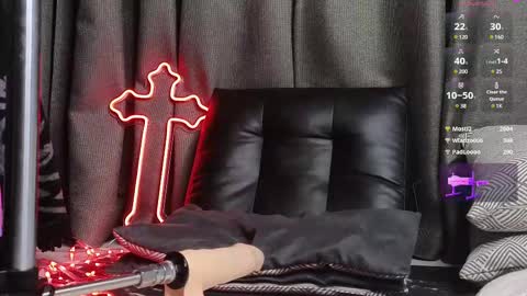 Snapshot of devil_s_bride chatting on March 7, 2025, 2:46 am devil_s_bride online show from March 7, 2025, 2:46 am