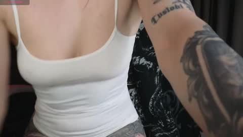 devil_s_bride online show from April 25, 2026, 4:48 pm