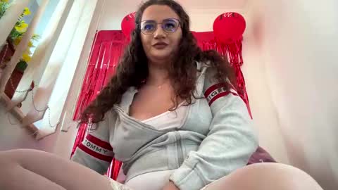 Snapshot of devileanna chatting on March 3, 2025, 11:22 am Anna online show from March 3, 2025, 11:22 am