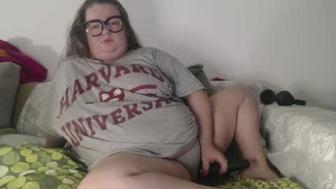 Snapshot of devilschick chatting on September 21, 2025, 10:00 pm DevilsChick -- OF online show from September 21, 2025, 10:00 pm