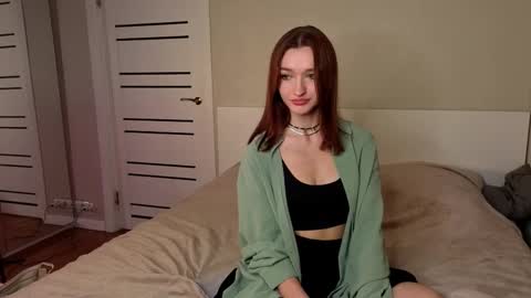 Im Sara ntmu online show from September 8, 2025, 8:19 pm