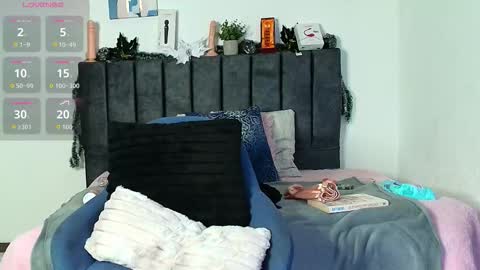 Devora online show from December 20, 2025, 6:48 pm