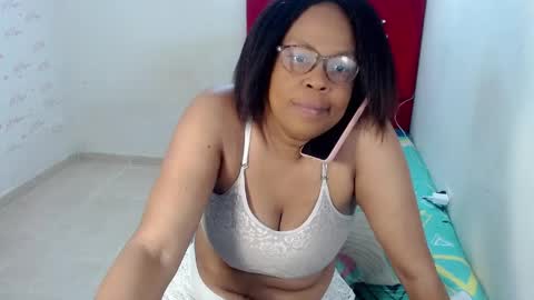 Devora.. online show from April 15, 2026, 11:17 am