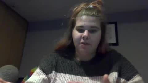 Snapshot of devykitten2018 chatting on December 11, 2024, 10:27 pm devykitten online show from December 11, 2024, 10:27 pm