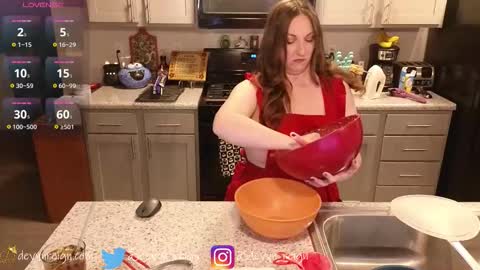 Snapshot of devynreign chatting on November 6, 2025, 2:34 am Devyn Reign online show from November 6, 2025, 2:34 am