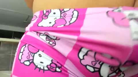 Snapshot of dewolk chatting on September 23, 2025, 10:07 am thumb up me please its important online show from September 23, 2025, 10:07 am